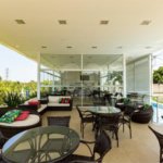 casa térrea, recém construida, 3 dormitórios sendo 1 suíte, 2 vagas de garagem, piscina e espaço gourmet