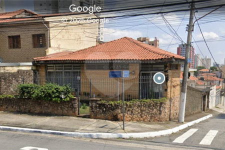 Casa com 244m² , 2 dormitórios , 3 vagas , à venda no Bosque da Saúde.