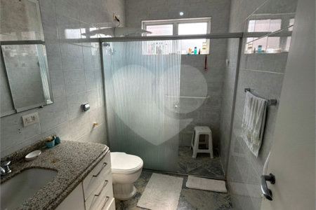 Sobrado venda no Alto da Mooca, com 266m2, 4 quartos, 3 salas, área gourmet e 2 vagas de garagem