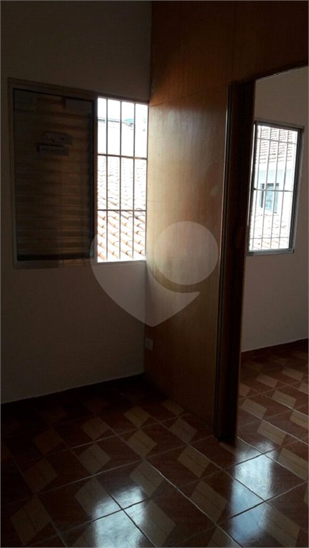 Casa Térrea à venda ou para alugar com 4 quartos, sendo 1 suíte, em Jardim Aeroporto, São Paulo, SP