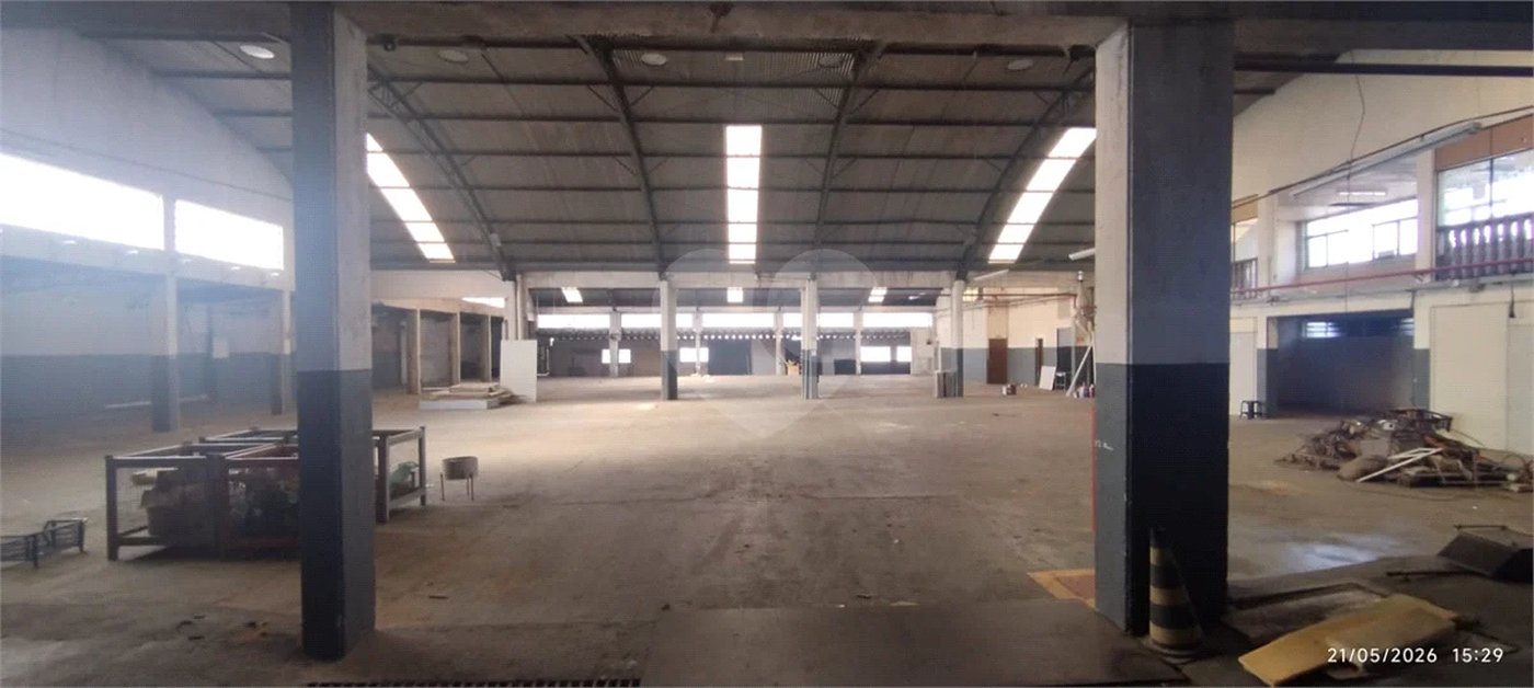 Excelente Galpão Industrial e Comercial em Jundiaí com AVCB e Zoneamento ZR3