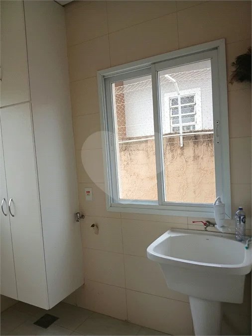 Casa para Locação no Condomínio Recanto dos Paturis em Vinhedo/SP