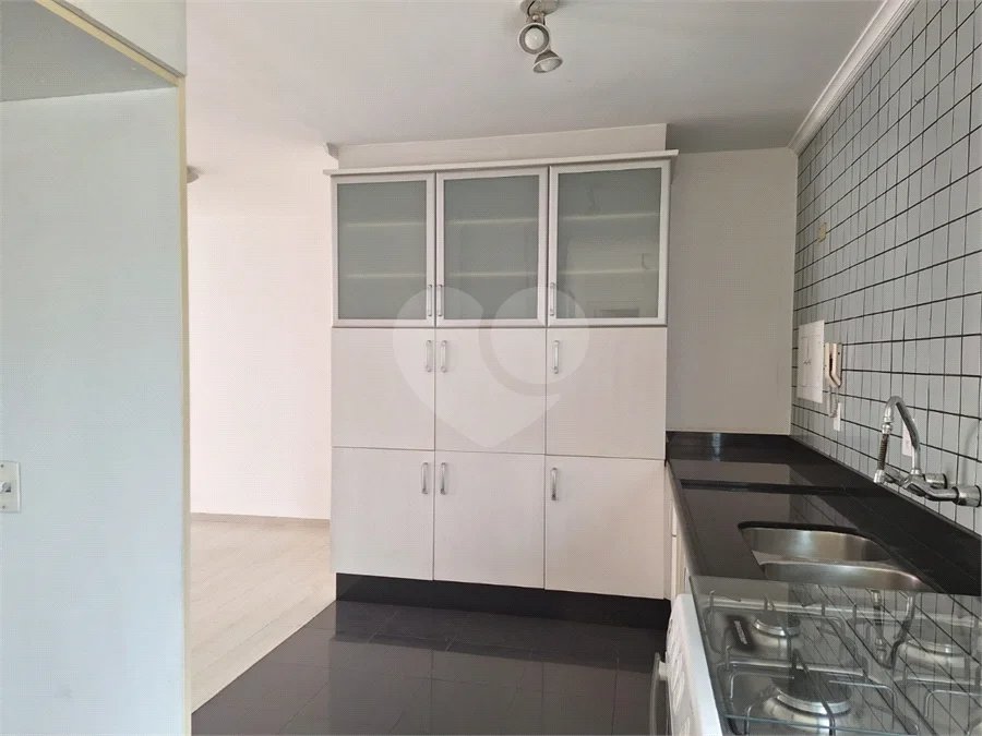 Apartamento à venda com 3 quartos, sendo 1 suíte, em Brooklin, São Paulo, SP