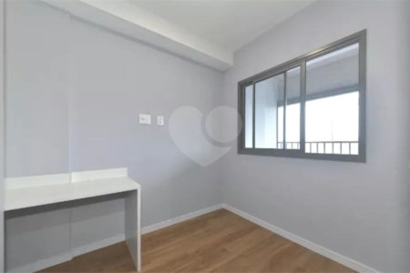 Apartamento á venda com 41m² - Brooklyn