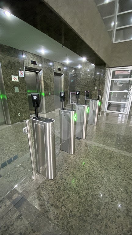 Sala comercial Alto padrão Alameda Santos