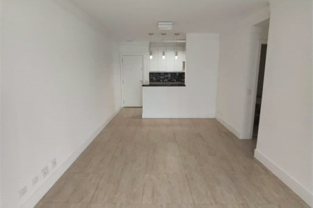 Apartamento à venda ou para alugar com 3 quartos, sendo 1 suíte, em Parque Reboucas, São Paulo, SP