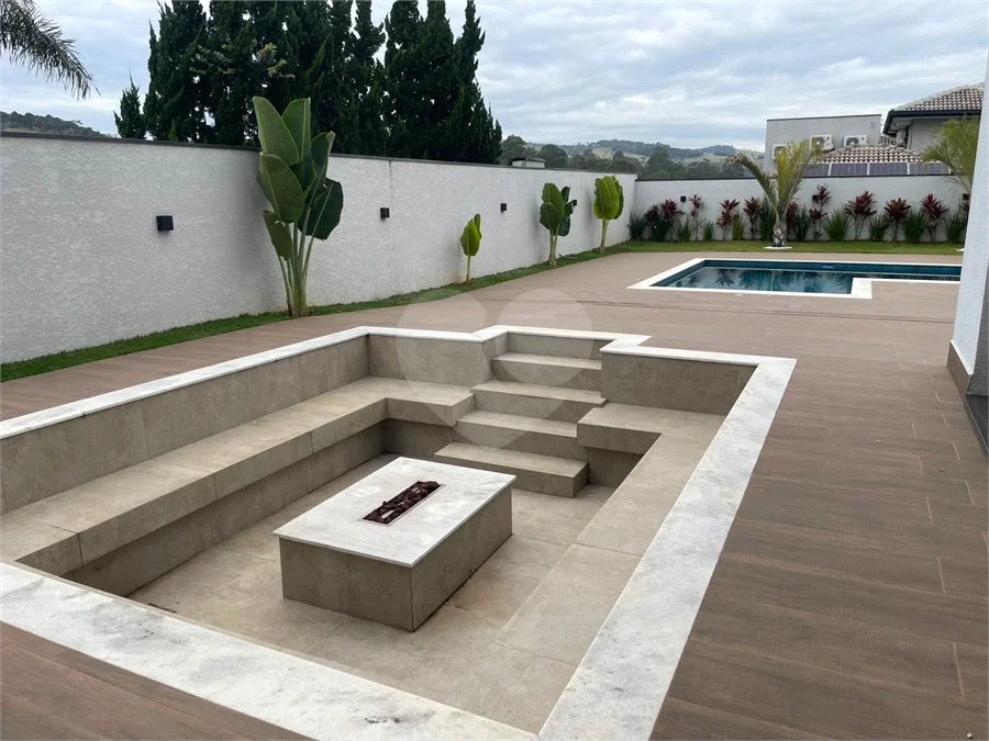 Casa Alto Padrão | 4 suites | Condominio Clube | Atibaia