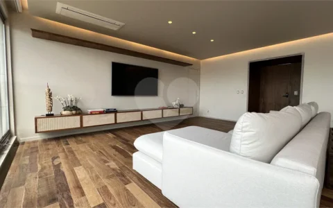 Apartamento de Alto Padrão próximo à Praça Pereira Coutinho