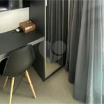 Studio de 28m2 mobiliado com sacada à venda na Bela Vista