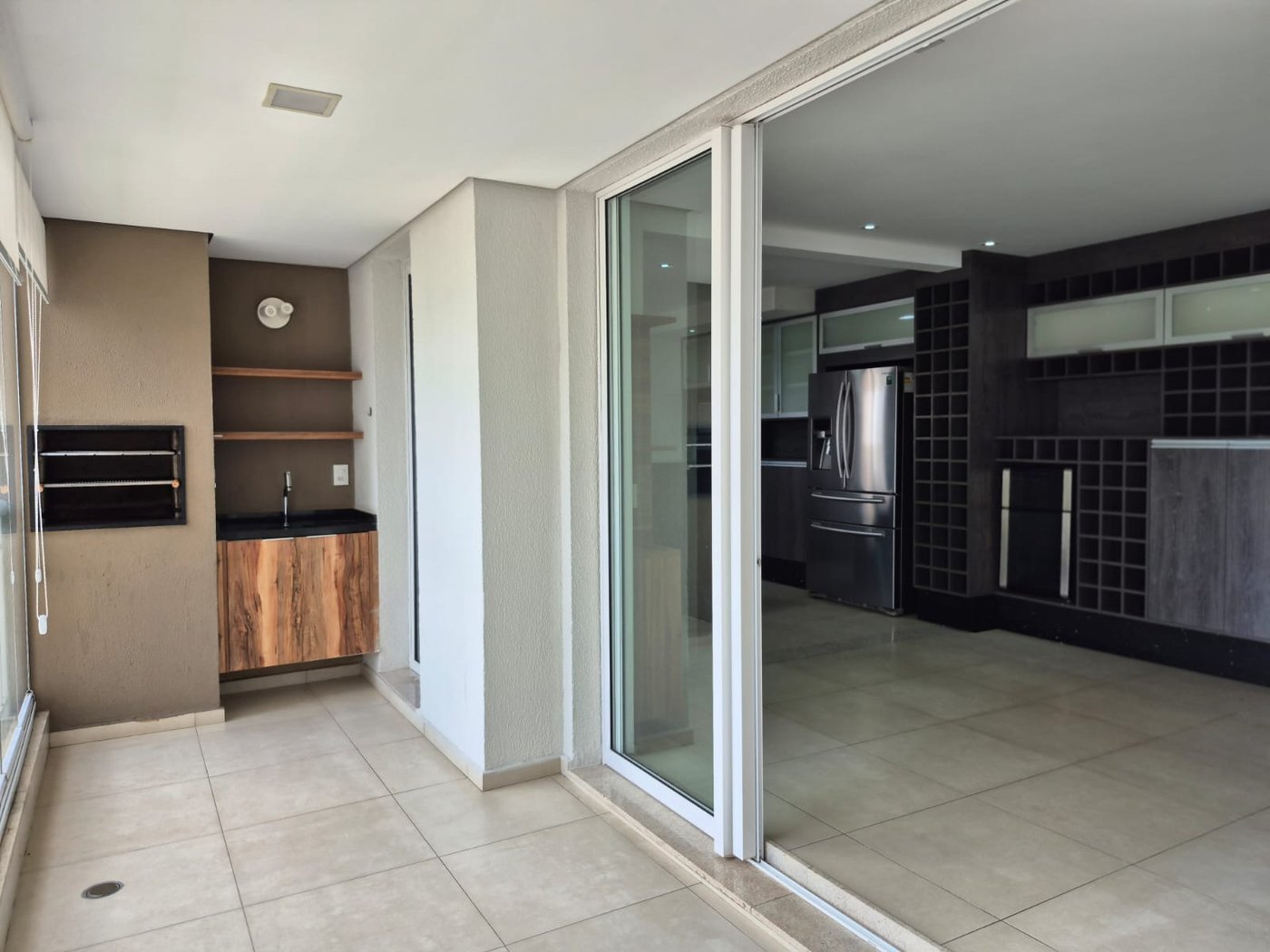 Apartamento à venda ou para alugar, 110m² com 2 quartos, sendo 1 suíte, escritório e  vagas Condomínio Paulistano, São Paulo - SP