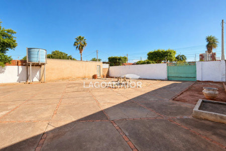 Casa à venda com 4 quartos em Vila Nova, Três Lagoas - MS