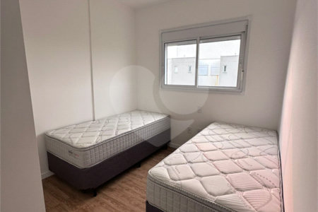 Apartamento Mobiliado de 2 Dormitórios com Suíte no Edifício Valentina Park Venda