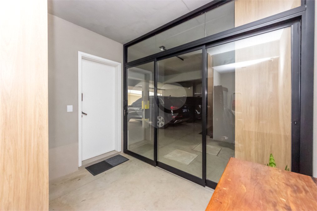 Casa à venda com 3 suítes no condomínio Lazuli, São Paulo - SP
