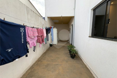 CASA A VENDA N EMBARÉ