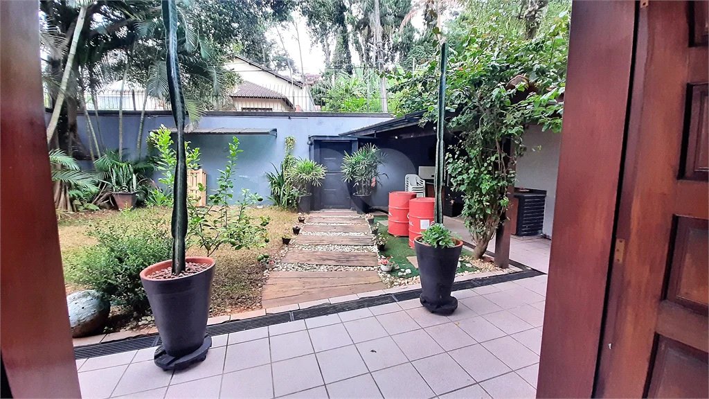 Vende-se Casa incrível no Jardim Prudência!