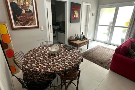 Casa à venda com 3 quartos, sendo 2 suítes, no condomínio Townhouse Village Morumbi, São Paulo - SP