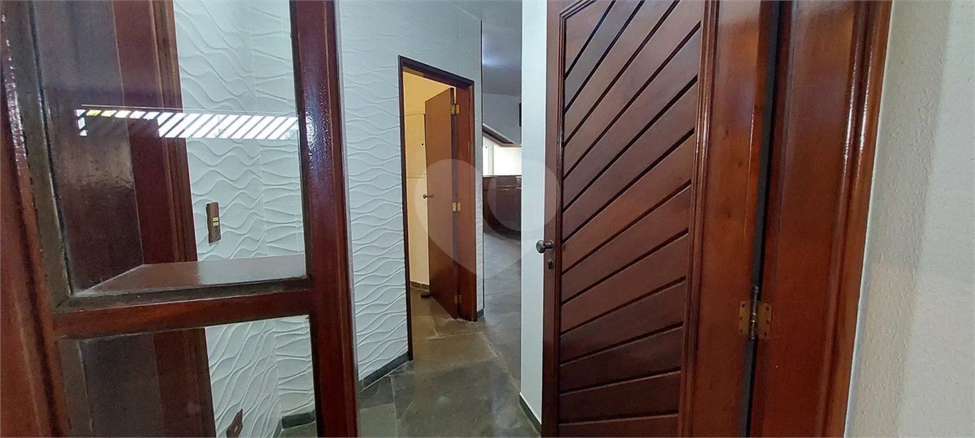 SOBRADO COM DESIGN EXCLUSIVO E LAZER COMPLETO 3 DORMITÓRIOS SENDO 1 SUÍTE