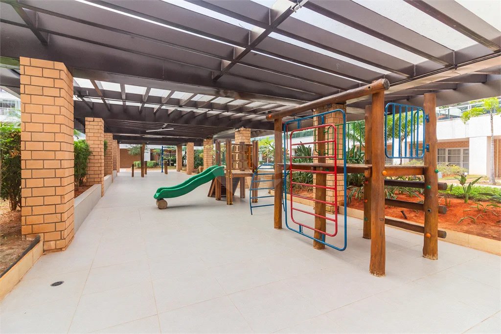 Apartamento na Mooca - 3 vagas