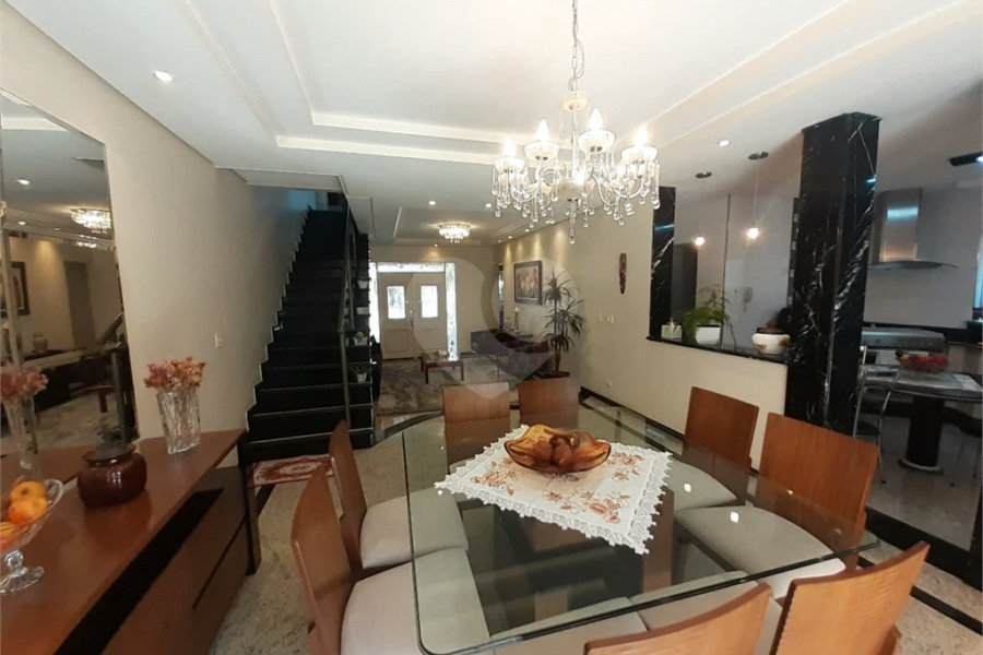 Ótima casa disponível para venda em Piracicaba, no Condomínio Residencial Village Des Lions no bairro Pompéia