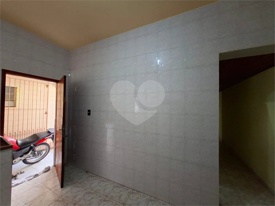 Casa à venda na Vila Galvão, Guarulhos, com 144 m²