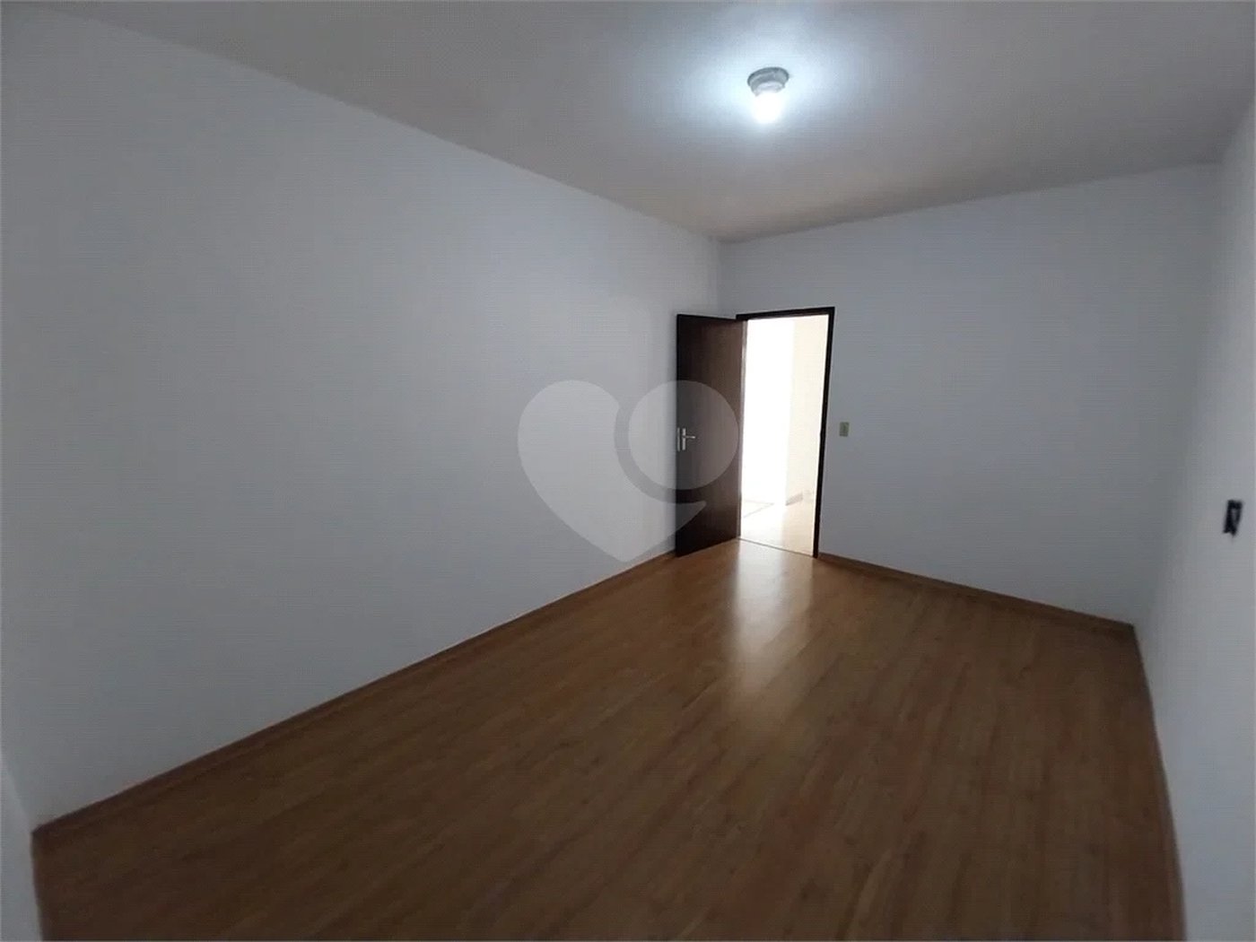 Casa à venda com 3 quartos em Vila Bossi, Louveira, SP