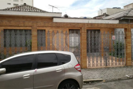 TERRENO 600 m da estação de metro Belém