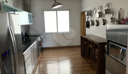 Apartamento à venda ou para alugar com 2 quartos em Santa Efigênia, São Paulo, SP