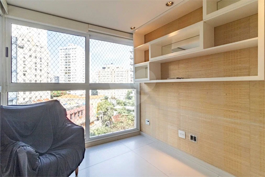 APARTAMENTO PARA LOCAÇÃO COM 151M2 - 3 QUARTOS ( 2 SUÍTES ) - 3 VAGAS NO JARDIM AMÉRICA.