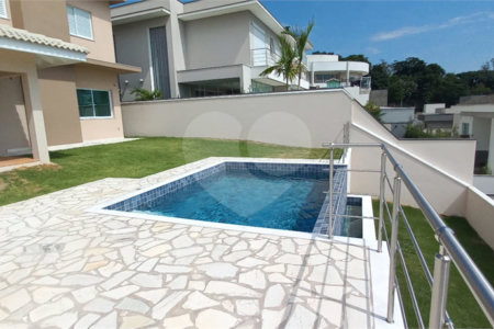Casa à venda com 3 suítes em Santa Isabel, Louveira, SP