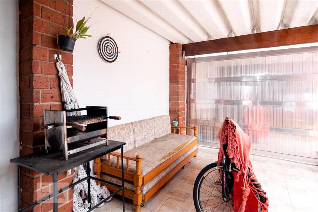 Casa à venda com 3 quartos, sendo 2 suítes, em Jardim Prudência, São Paulo, SP