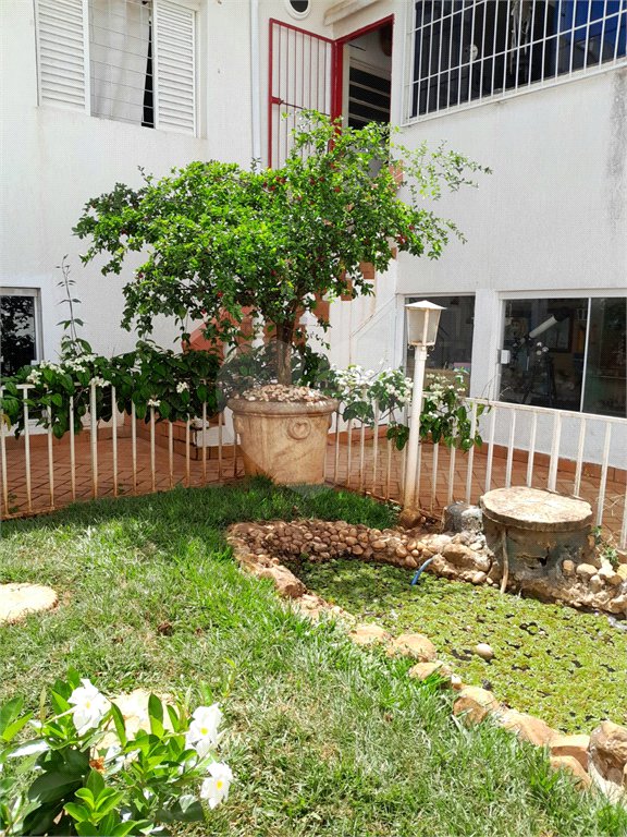 Casa com 4 dormitórios sendo 1 suíte a venda no bairro Samambaia