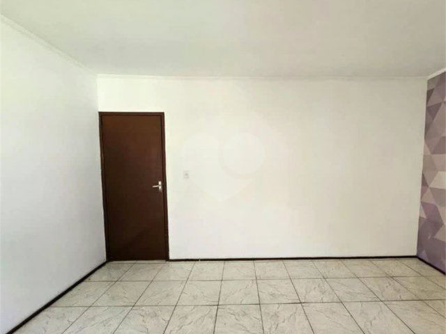 Sobrado à venda com 2 quartos, sendo 1 suíte,  em Itaquera, São Paulo, SP