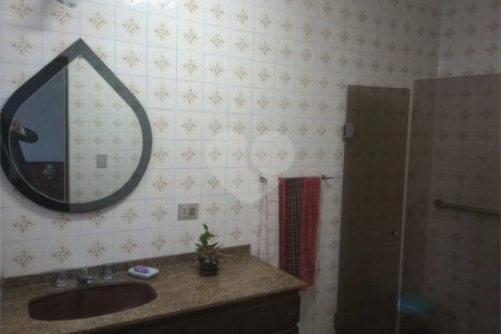 Casa a venda 333m² 2 dormitórios 2 suítes 4 banheiros Saúde-SP