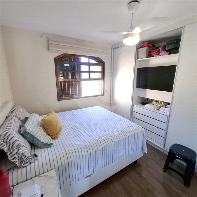 Sobrado à venda com 2 quartos em Interlagos, São Paulo, SP