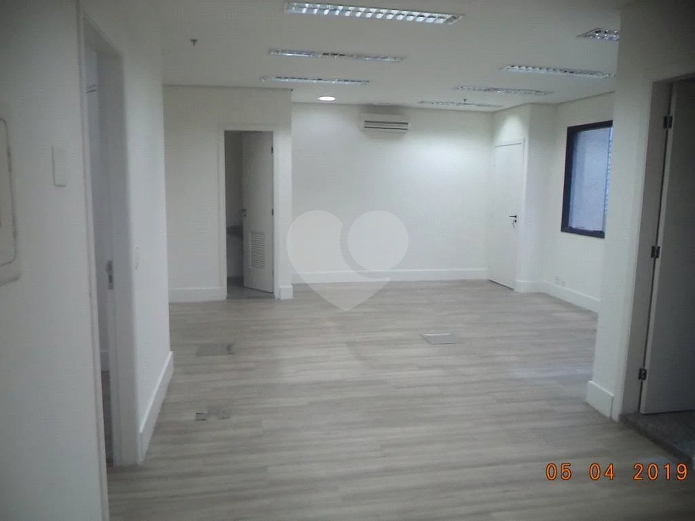 Conjunto comercial na Vila Olimpia