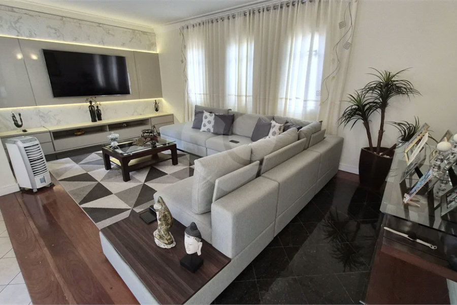 Sobrado venda Jardim França 3 suítes piscina espaço gourmet quintal escritório 5 vagas