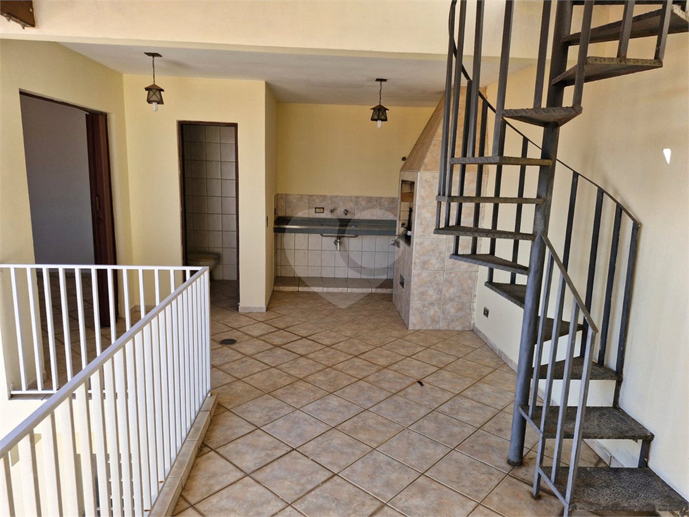 Casa à venda no Alvinópolis com 4 Quartos com 153,67m² Área Construída