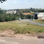 Belo terreno no Condomínio Santa Isabel II - Louveira SP.