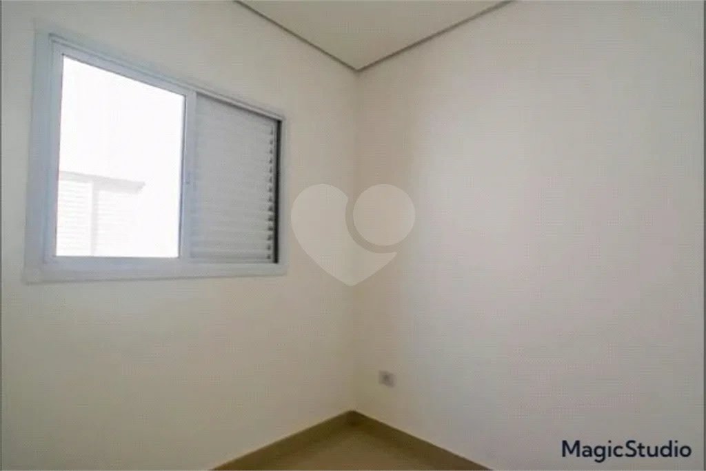 Apartamento com 2 dormitórios , sendo 1 suíte , 1 vaga , á venda na Vila Humaitá em Santo André.