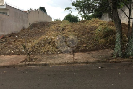 Terreno com 515,00 m² .