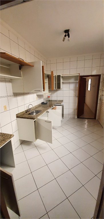 Casa Residencial Jardim São Carlos á venda.