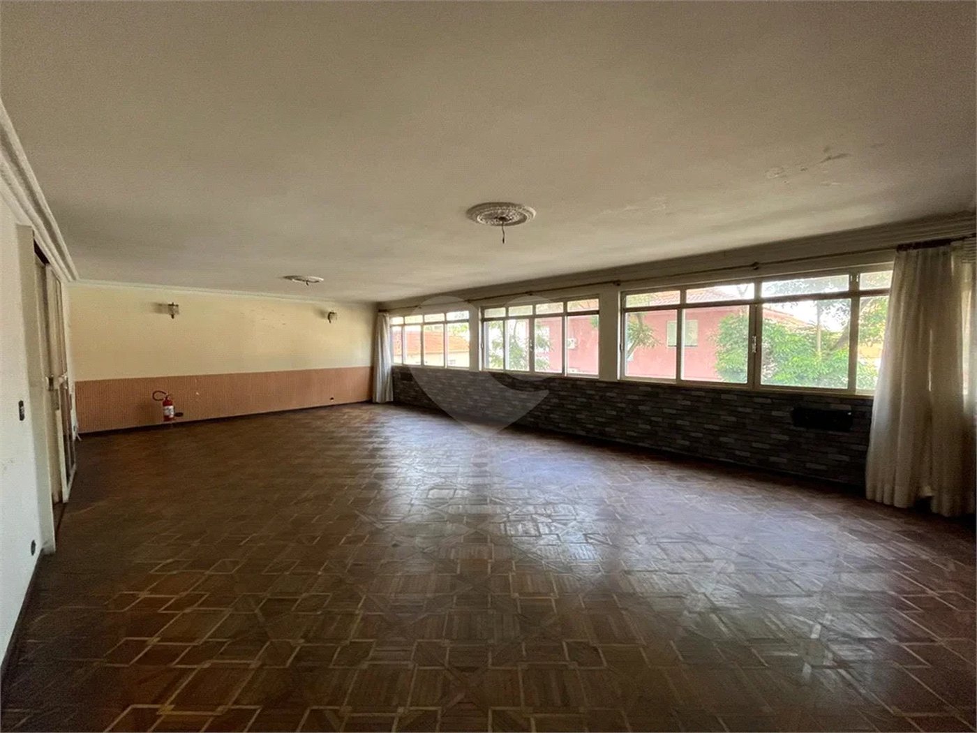 Excelente imóvel no bairro alto. Oportunidade comercial!