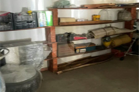 Casa à venda, 742 m², com piscina, 5 suítes, em Embu das Artes