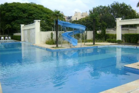 Apartamento no Condomínio Olimpic Resort