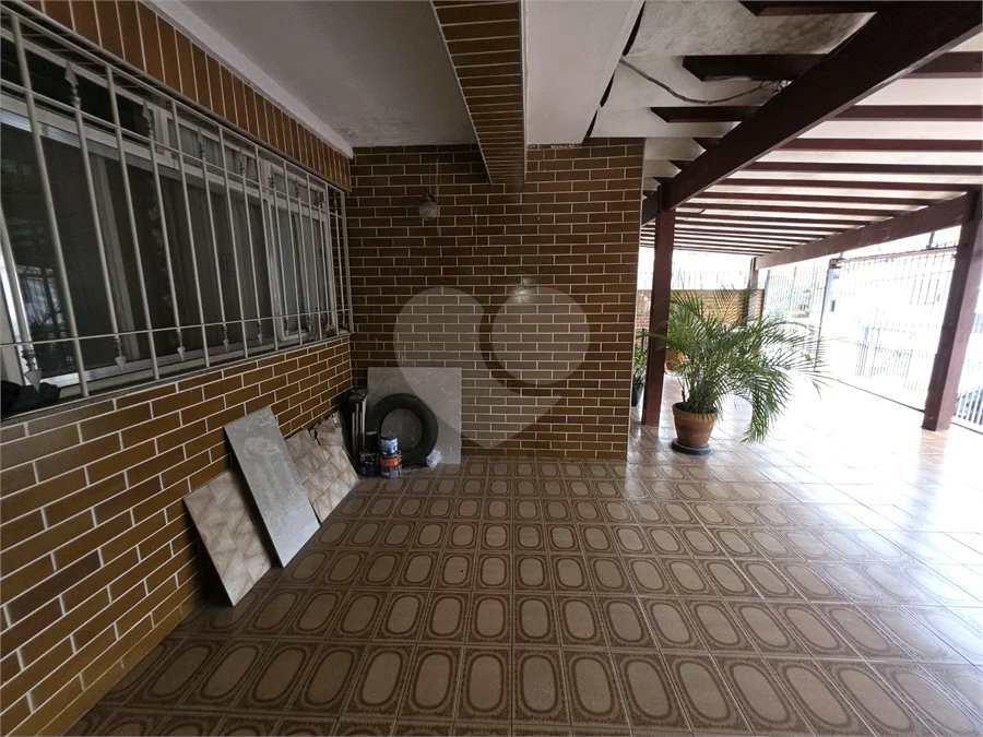 SANTANA - CASA COM 2 MORADIAS - 10m DE FRENTE - 3 VAGAS