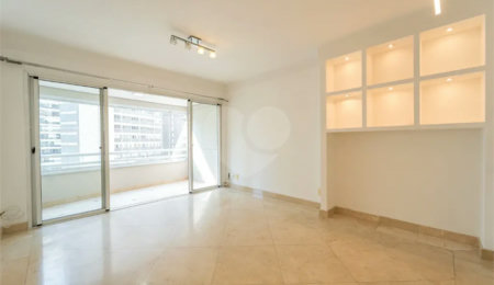 Apartamento à venda com 3 quartos, sendo 1 suíte,  em Planalto Paulista, São Paulo, SP