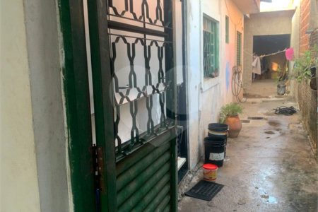 Sobrado para venda no Jardim Social Presidente Collor .