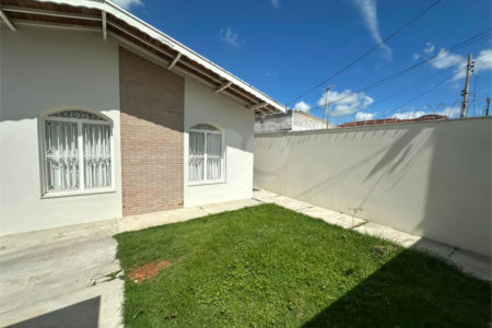 Casa à venda com 3 quartos, Sendo 1 suíte, em Vila Boa Vista, São Carlos, SP