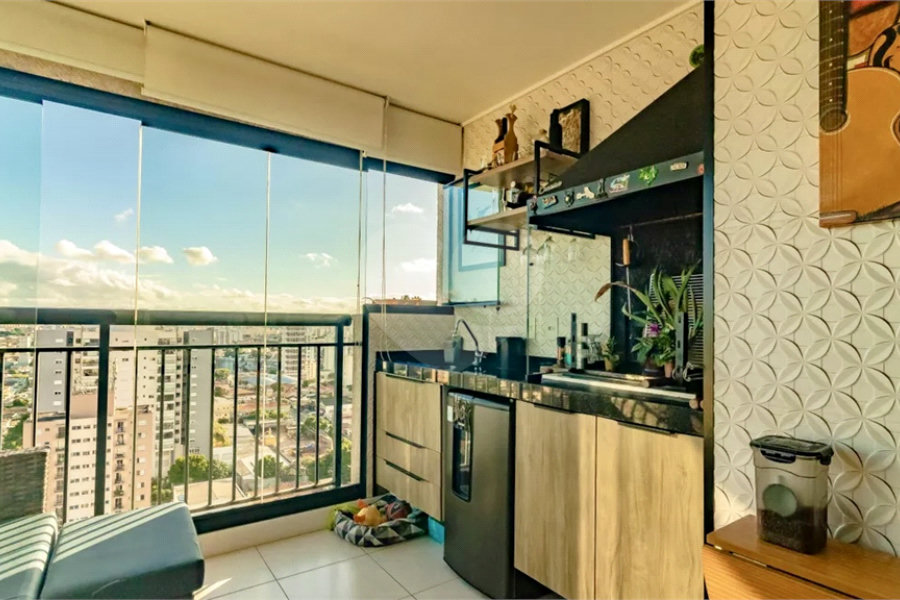 Apartamento com 2 quartos, 1 suíte, varanda gourmet, churrasqueira, lazer completo.
