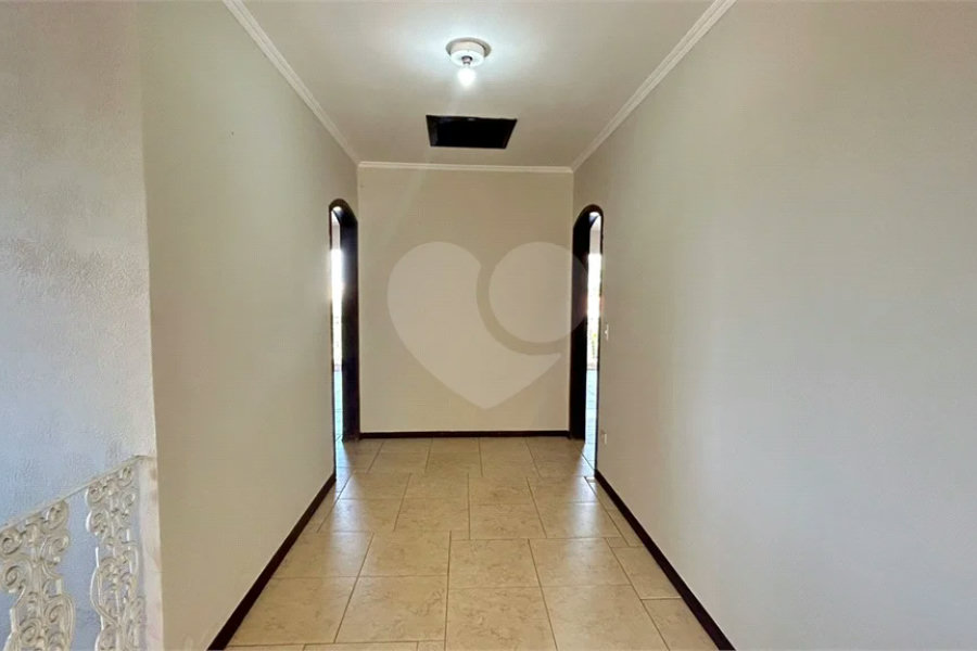 Venda Casa com 4 Dormitórios no Parque Santa Cecília